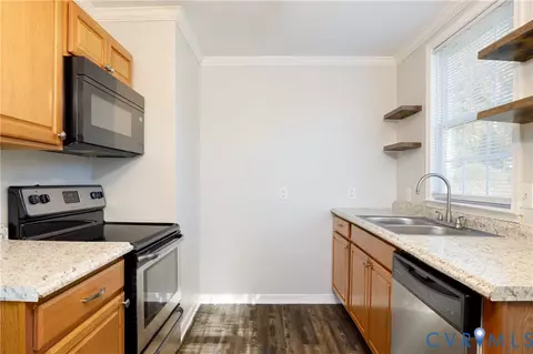 Kitchen - 1010 E 17th St, Richmond, VA 23224 photo 3 of 4