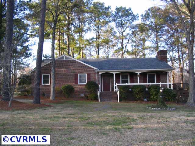 18377 Virginia Ave, Boykins, VA 23827 photo 1