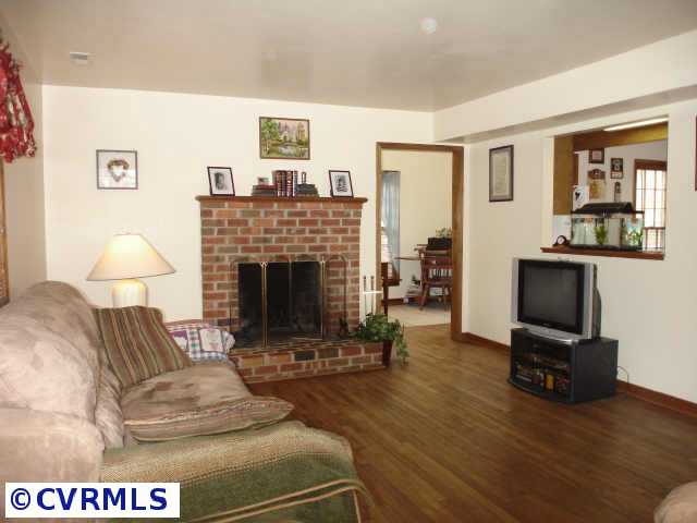 14604 Mill Spring Dr, Midlothian, VA 23112 photo 3