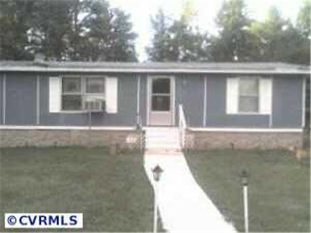 6014 Grubby Rd, Wilsons, VA 23894 photo 1