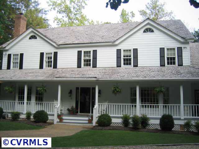 376 Perrow Ln, Manakin Sabot, VA 23103 photo 1