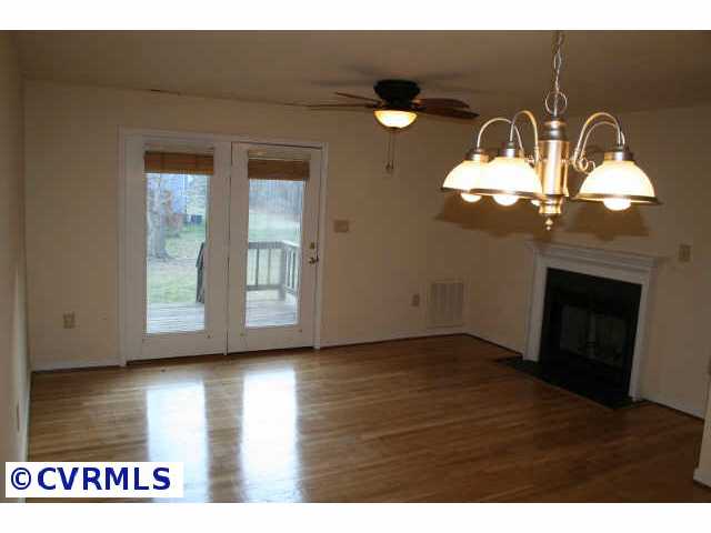 7219 Shelton Ct, Chesterfield, VA 23832 photo 3