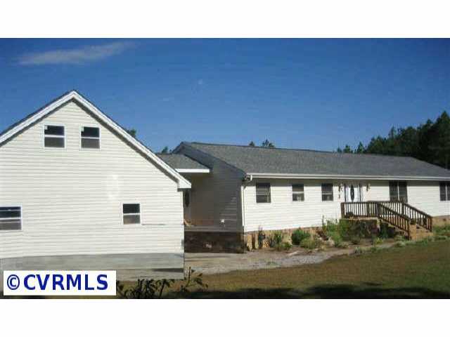 5000 Homestead Rd, Lanexa, VA 23089 photo 1