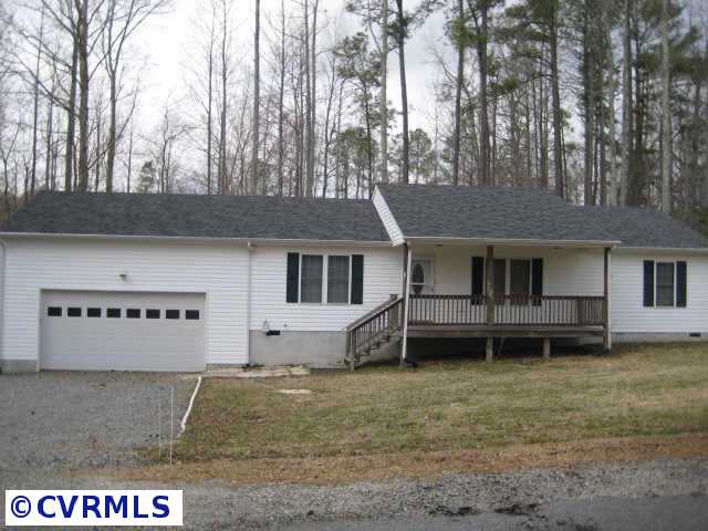 6644 Valley Dr, Gloucester, VA 23061 photo 1