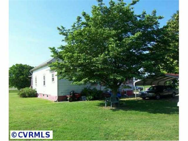 2803 General Puller Hwy, Saluda, VA 23149 photo 1