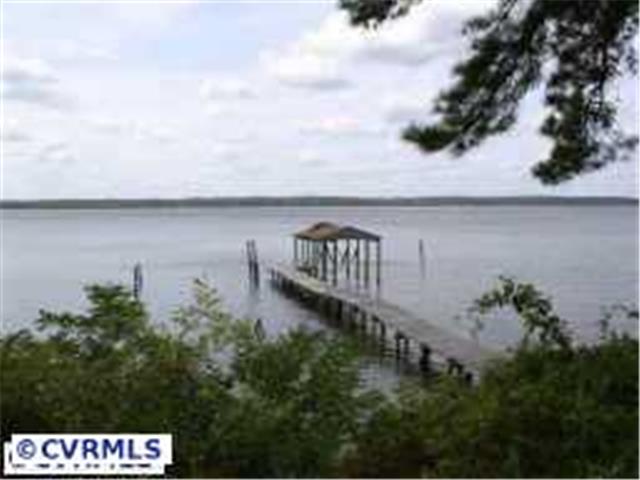 5410 Ark Rd, Gloucester, VA 23061 photo 1