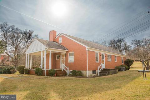 915 Fodderstack, Flint Hill, VA 22627 photo 6