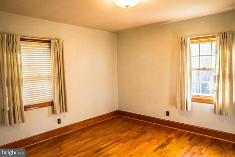 915 Fodderstack, Flint Hill, VA 22627 photo 15