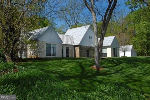8181 Frogtown Rd, Marshall, VA 20115 photo 1
