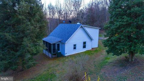 38 Gore Rd, Castleton, VA 22716 photo 1