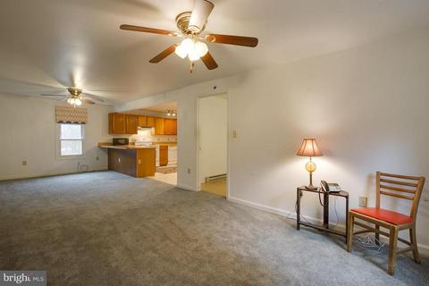 38 Gore Rd, Castleton, VA 22716 photo 8