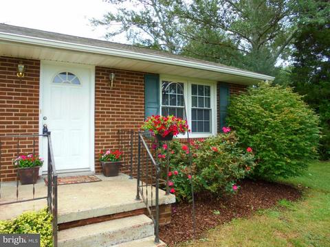 10705 Marsh Rd, Bealeton, VA 22712 photo 1