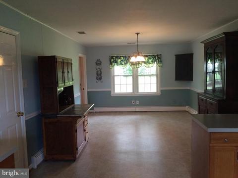 10705 Marsh Rd, Bealeton, VA 22712 photo 5