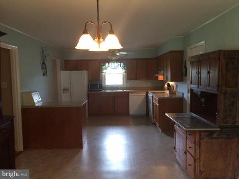10705 Marsh Rd, Bealeton, VA 22712 photo 12