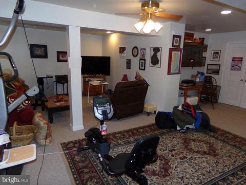 398 Singleton Cir, Warrenton, VA 20186 photo 20