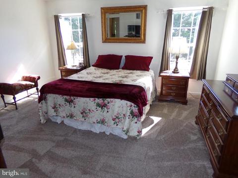 398 Singleton Cir, Warrenton, VA 20186 photo 14