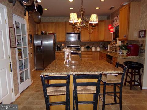 398 Singleton Cir, Warrenton, VA 20186 photo 10