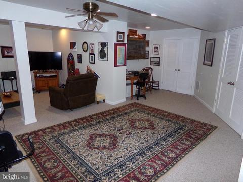 398 Singleton Cir, Warrenton, VA 20186 photo 22