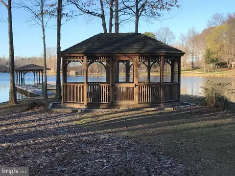 245 Busbees Point Rd, Bumpass, VA 23024 photo 5