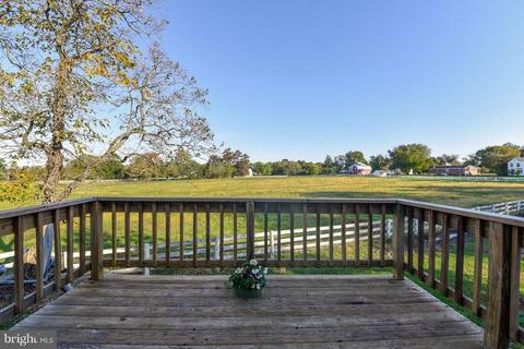 8560 Megs Dr, Marshall, VA 20115 photo 7