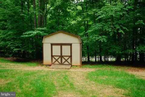 570 Retreat Rd, Bumpass, VA 23024 photo 11