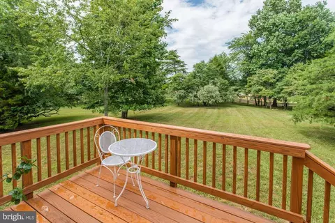 10120 Brown Moore Ln, Marshall, VA 20115 photo 27