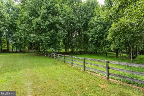 10120 Brown Moore Ln, Marshall, VA 20115 photo 30