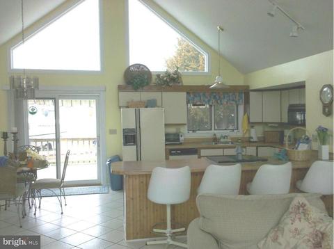 31 Lake Ct, Bumpass, VA 23024 photo 11