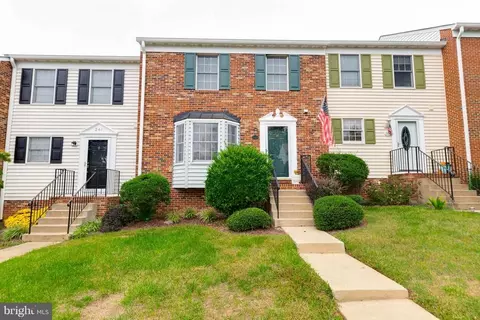 263 Fairfield Dr, Warrenton, VA 20186 photo 1