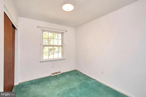 9215 Lake Daniel Rd, Marshall, VA 20115 photo 21