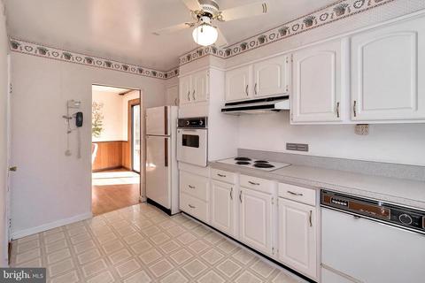 9215 Lake Daniel Rd, Marshall, VA 20115 photo 20