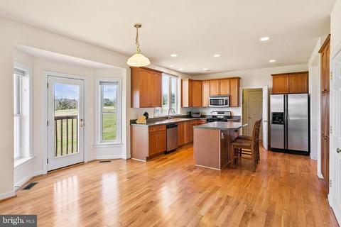 5134 Dixons Mill Rd, Marshall, VA 20115 photo 3