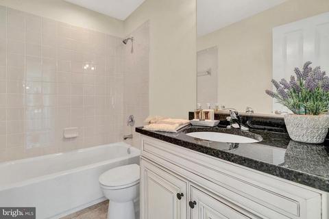10527 Bears Den Rd, Marshall, VA 20115 photo 24