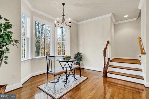 10527 Bears Den Rd, Marshall, VA 20115 photo 11