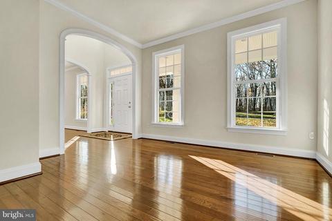 10527 Bears Den Rd, Marshall, VA 20115 photo 7