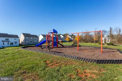 1704 Magnolia Cir, Culpeper, VA 22701 photo 4