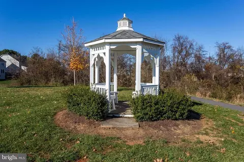 1704 Magnolia Cir, Culpeper, VA 22701 photo 5