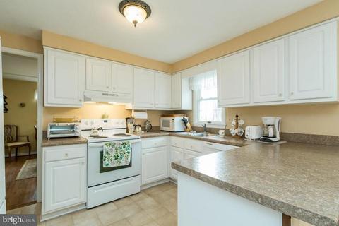 11399 Crest Hill Rd, Marshall, VA 20115 photo 4