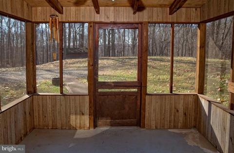 4454 Scotts Rd, Marshall, VA 20115 photo 17