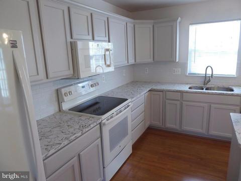 336 Singleton Cir, Warrenton, VA 20186 photo 7