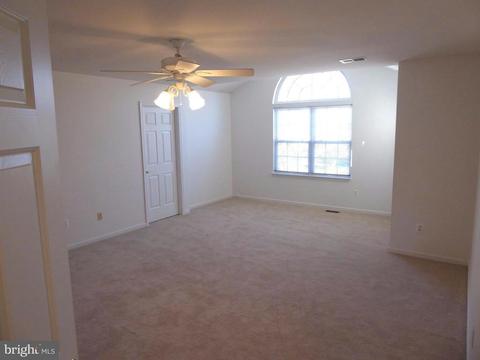 336 Singleton Cir, Warrenton, VA 20186 photo 15