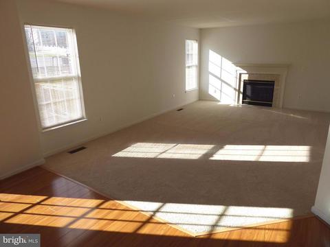 336 Singleton Cir, Warrenton, VA 20186 photo 9