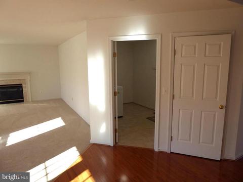 336 Singleton Cir, Warrenton, VA 20186 photo 10