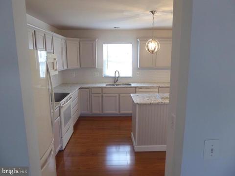 336 Singleton Cir, Warrenton, VA 20186 photo 8