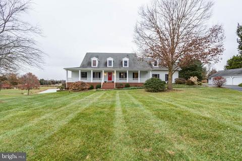 8107 Rogues Rd, Catlett, VA 20119 photo 1