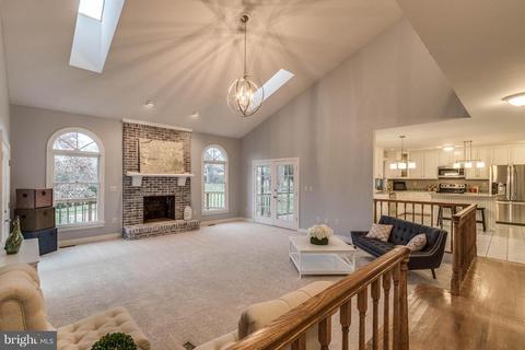 8107 Rogues Rd, Catlett, VA 20119 photo 5