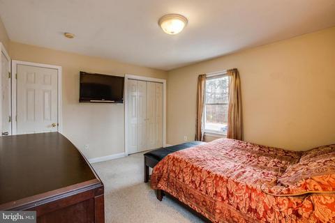 5868 Sumerduck Rd, Sumerduck, VA 22742 photo 14