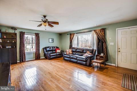 5868 Sumerduck Rd, Sumerduck, VA 22742 photo 7