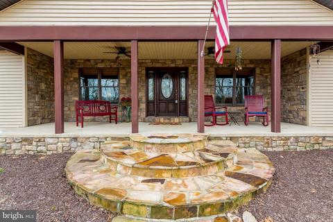 6687 Thumb Run Rd, Marshall, VA 20115 photo 1