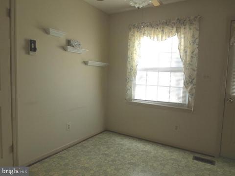 552 Tiffany Ct, Warrenton, VA 20186 photo 16